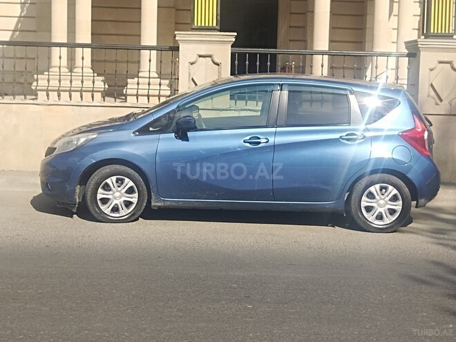 Nissan Note-2