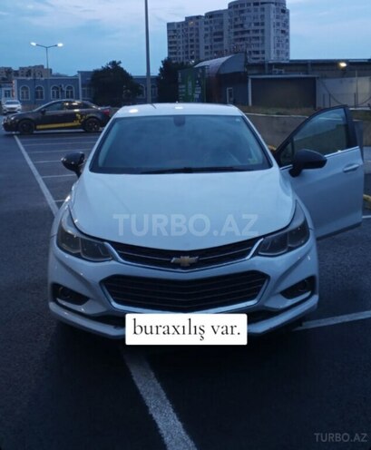 Chevrolet Cruze-1