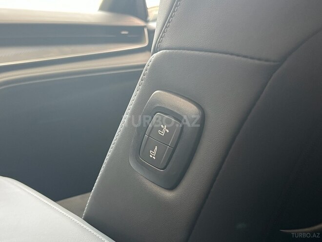 Toyota Camry-23