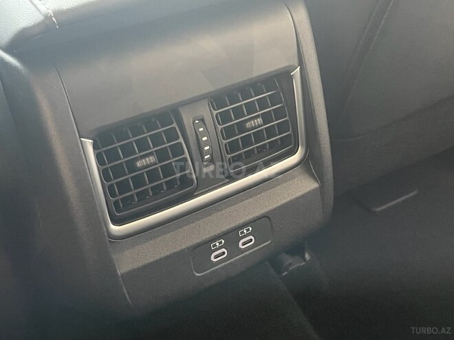 Toyota Camry-24