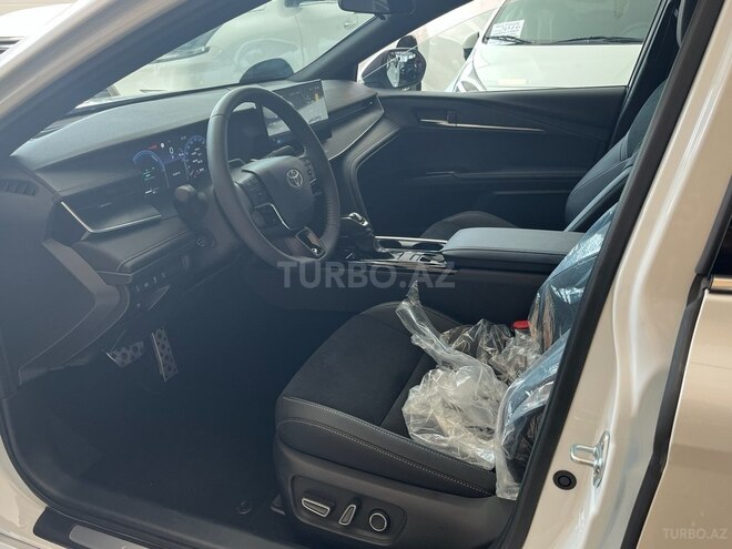 Toyota Camry-29