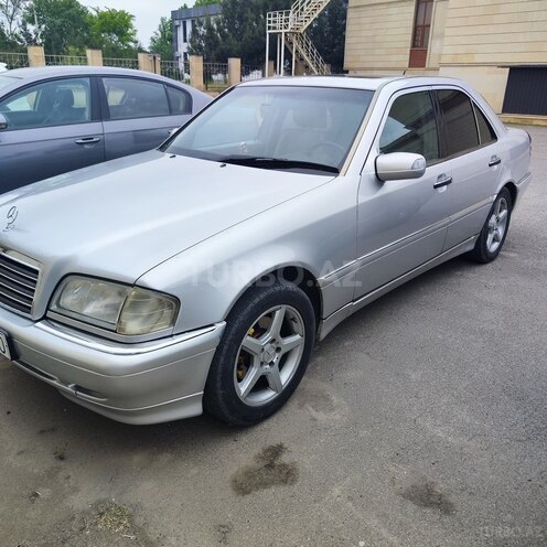 Mercedes C 230-5