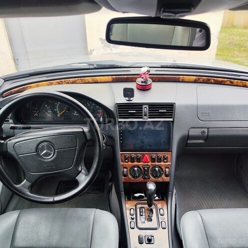 Mercedes C 230-3