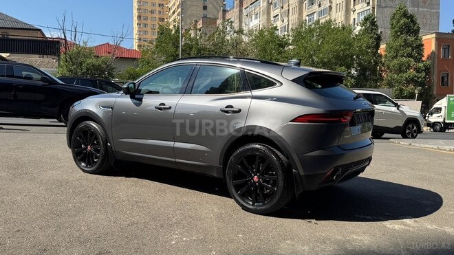Jaguar E-Pace-11