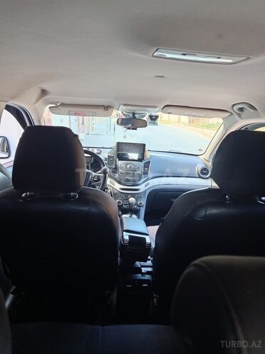 Chevrolet Orlando-8