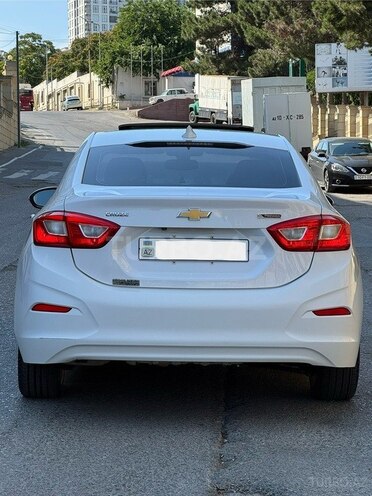 Chevrolet Cruze-2