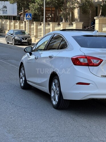 Chevrolet Cruze-8