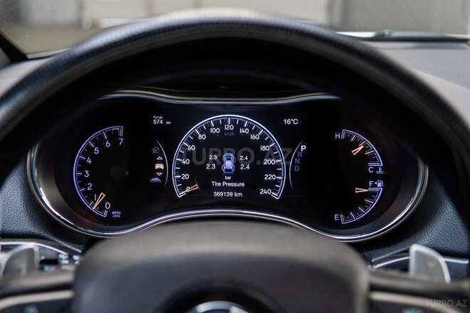 Jeep Grand Cherokee-7