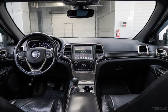 Jeep Grand Cherokee-13