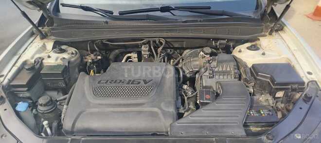 Hyundai Santa Fe-10
