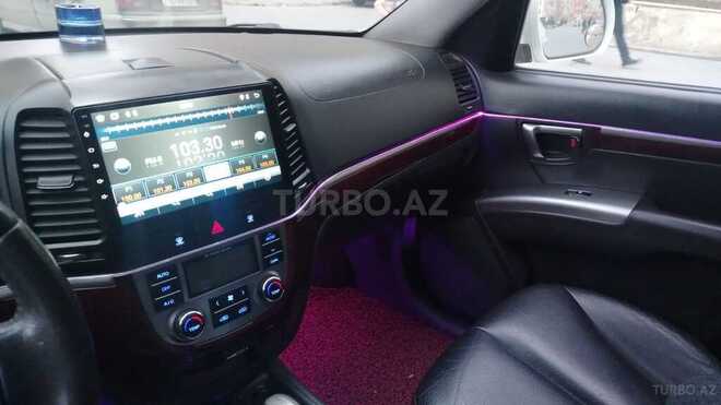 Hyundai Santa Fe-3