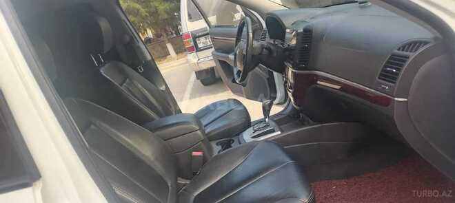 Hyundai Santa Fe-9