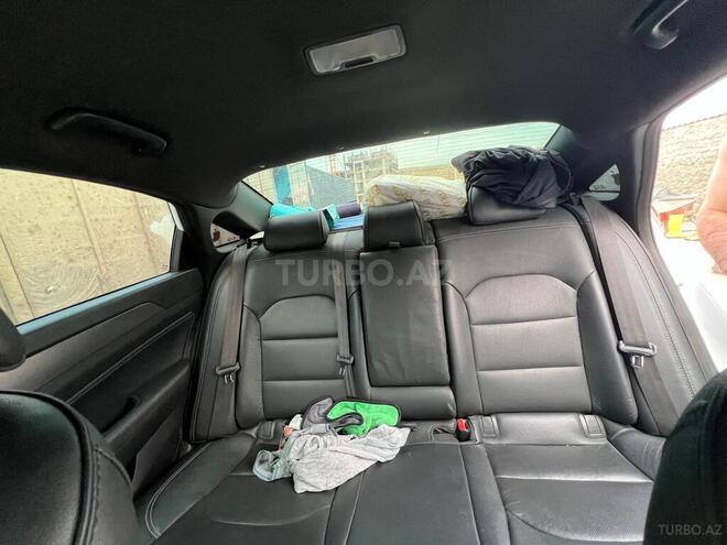 Hyundai Sonata-6