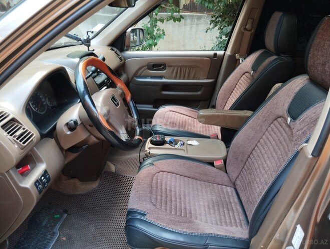 Honda CR-V-12