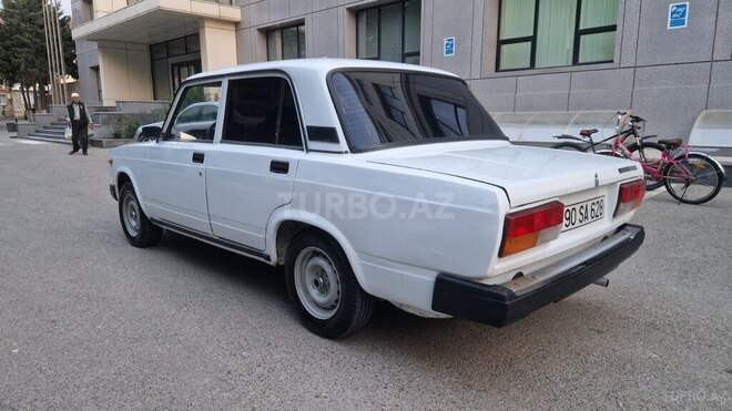 LADA (VAZ) 2107-4