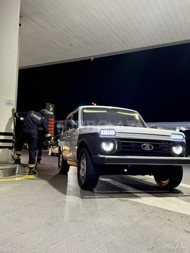 LADA (VAZ) Niva-4