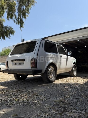 LADA (VAZ) Niva-2