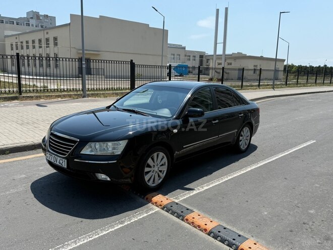 Hyundai Sonata-2
