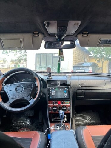 Mercedes C 220-8