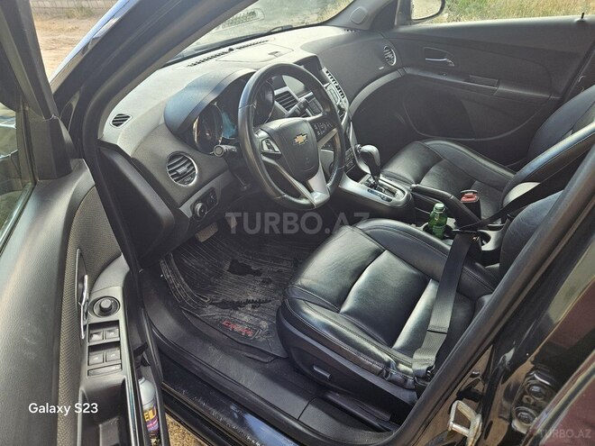 Chevrolet Cruze-14
