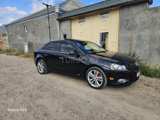 Chevrolet Cruze-21