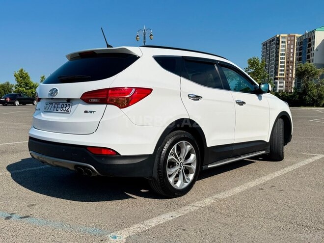 Hyundai Santa Fe-6