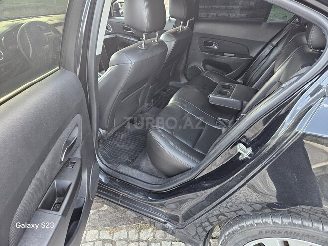 Chevrolet Cruze-4