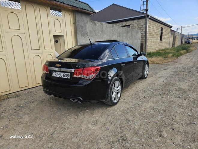 Chevrolet Cruze-17