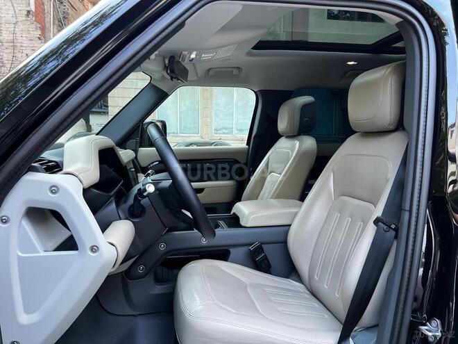 Land Rover Defender-19