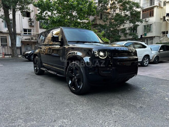 Land Rover Defender-3