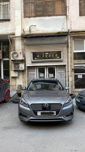 Hyundai Sonata-8