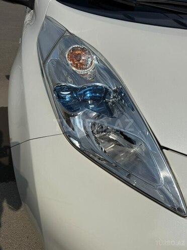 Nissan Leaf-14