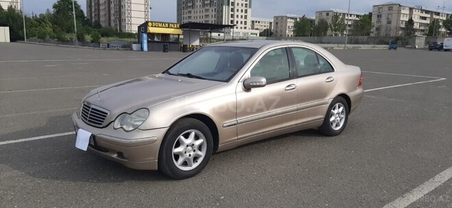 Mercedes C 200-2