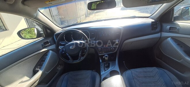 Kia Optima-5