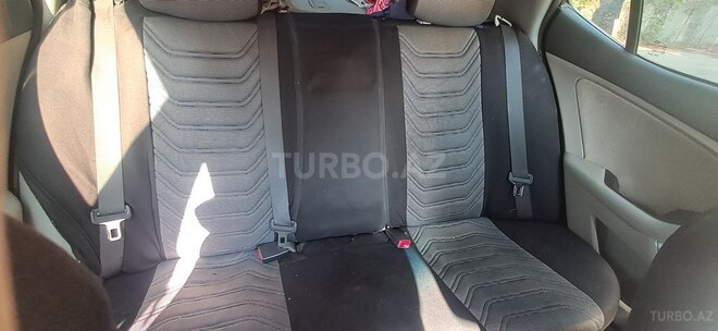 Kia Optima-6