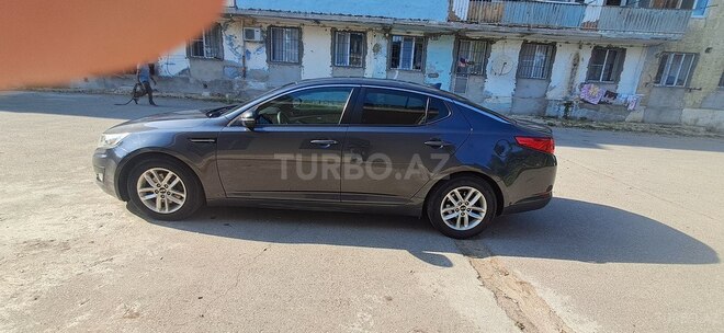 Kia Optima-2