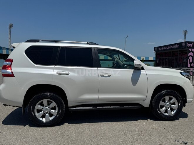 Toyota Land Cruiser Prado-14
