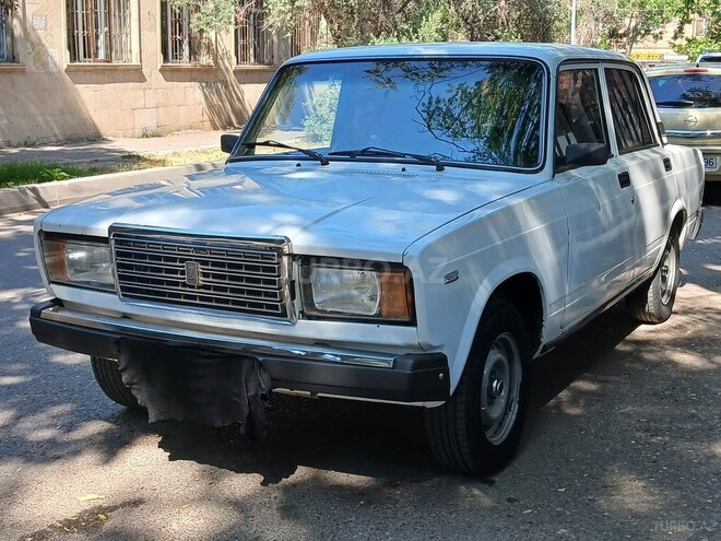 LADA (VAZ) 2107-11