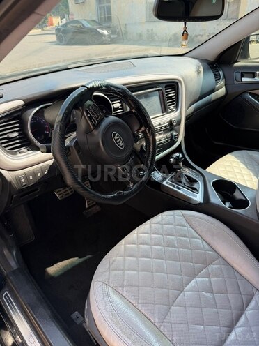 Kia Optima-11