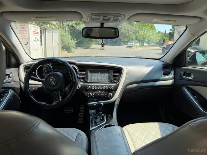 Kia Optima-15
