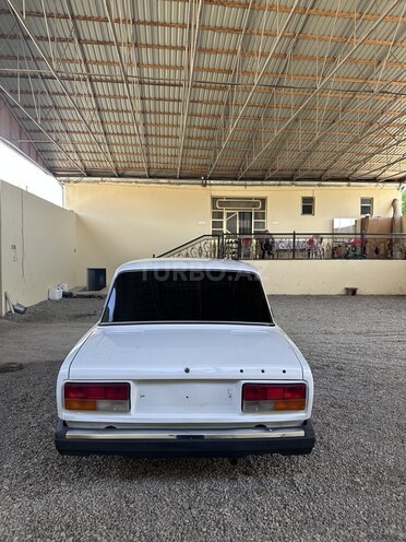 LADA (VAZ) 2107-8