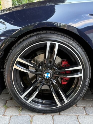 BMW 528-19