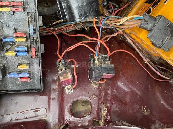LADA (VAZ) 2107-8