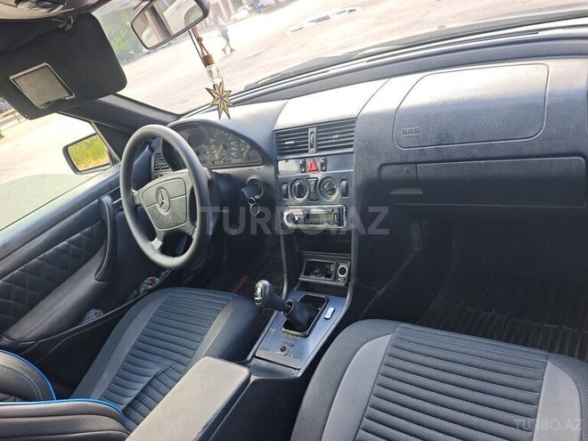 Mercedes C 200-9