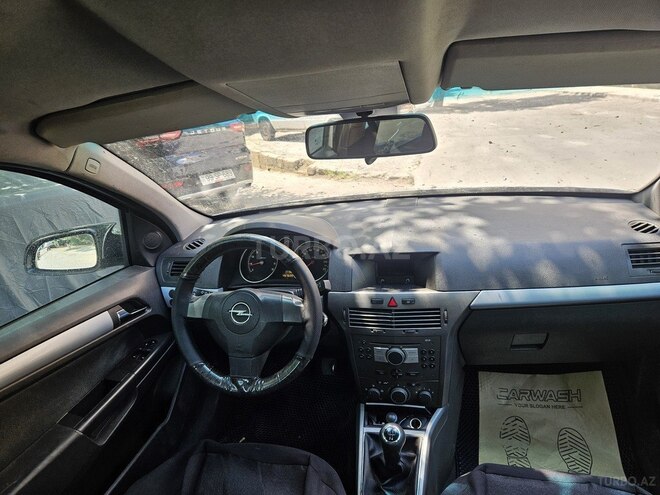 Opel Astra-7