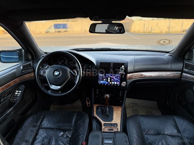BMW 528-10