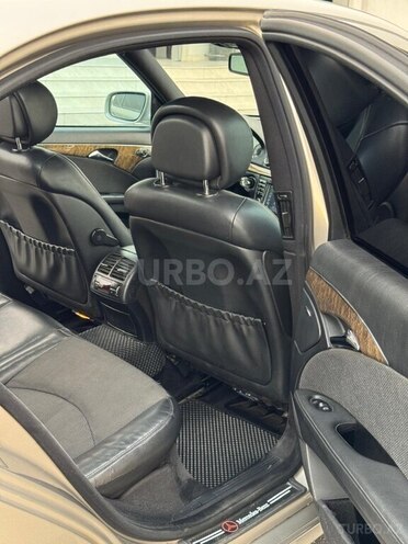 Mercedes E 220-6