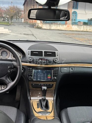 Mercedes E 220-4