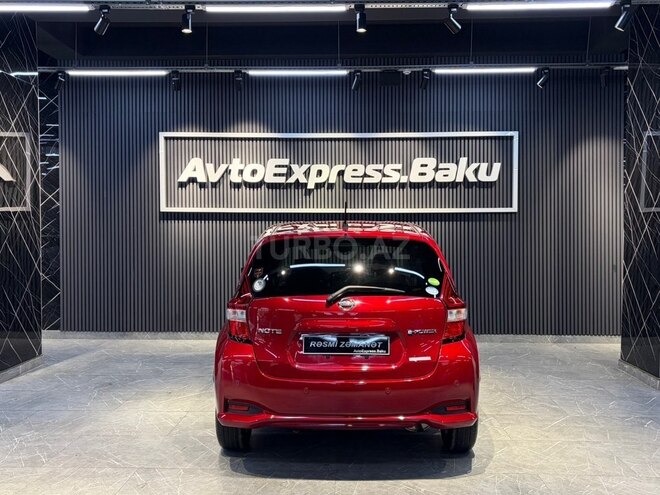Nissan Note-6