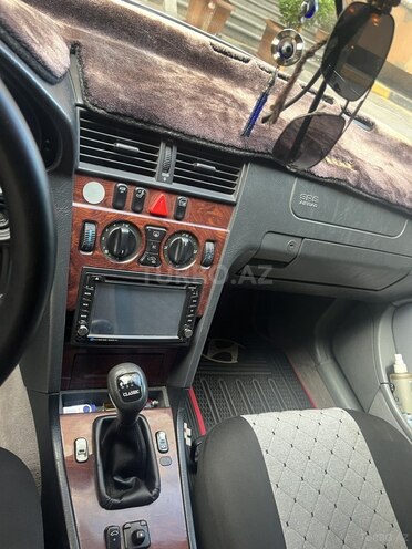 Mercedes C 180-10